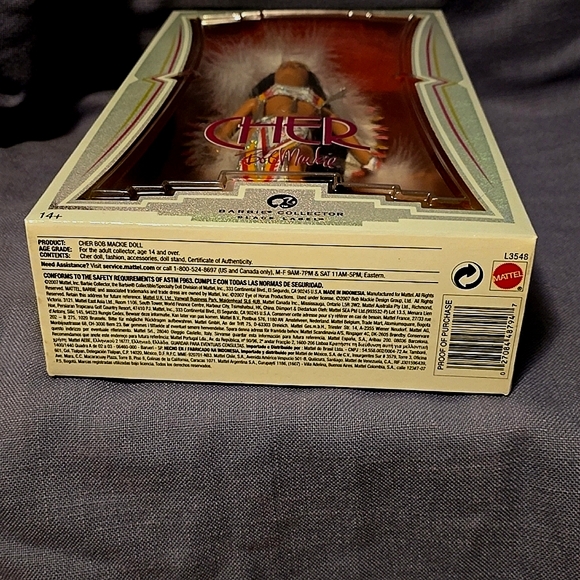 Cher Barbie Collector- Black Label - Picture 4 of 9